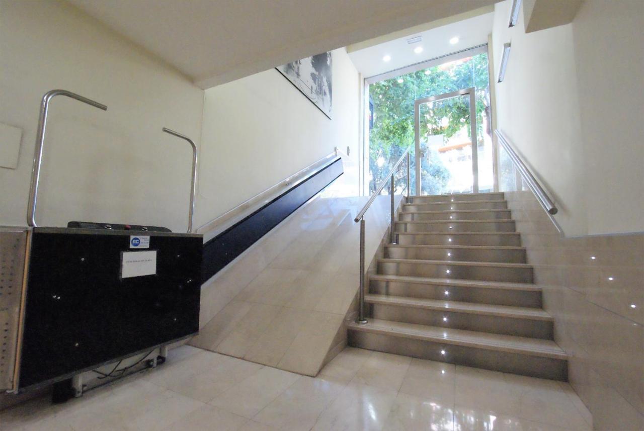 Ferienwohnung Lujoso Y Espacioso Piso En El Corazon De Alicante Con Hidromasaje Exterior foto
