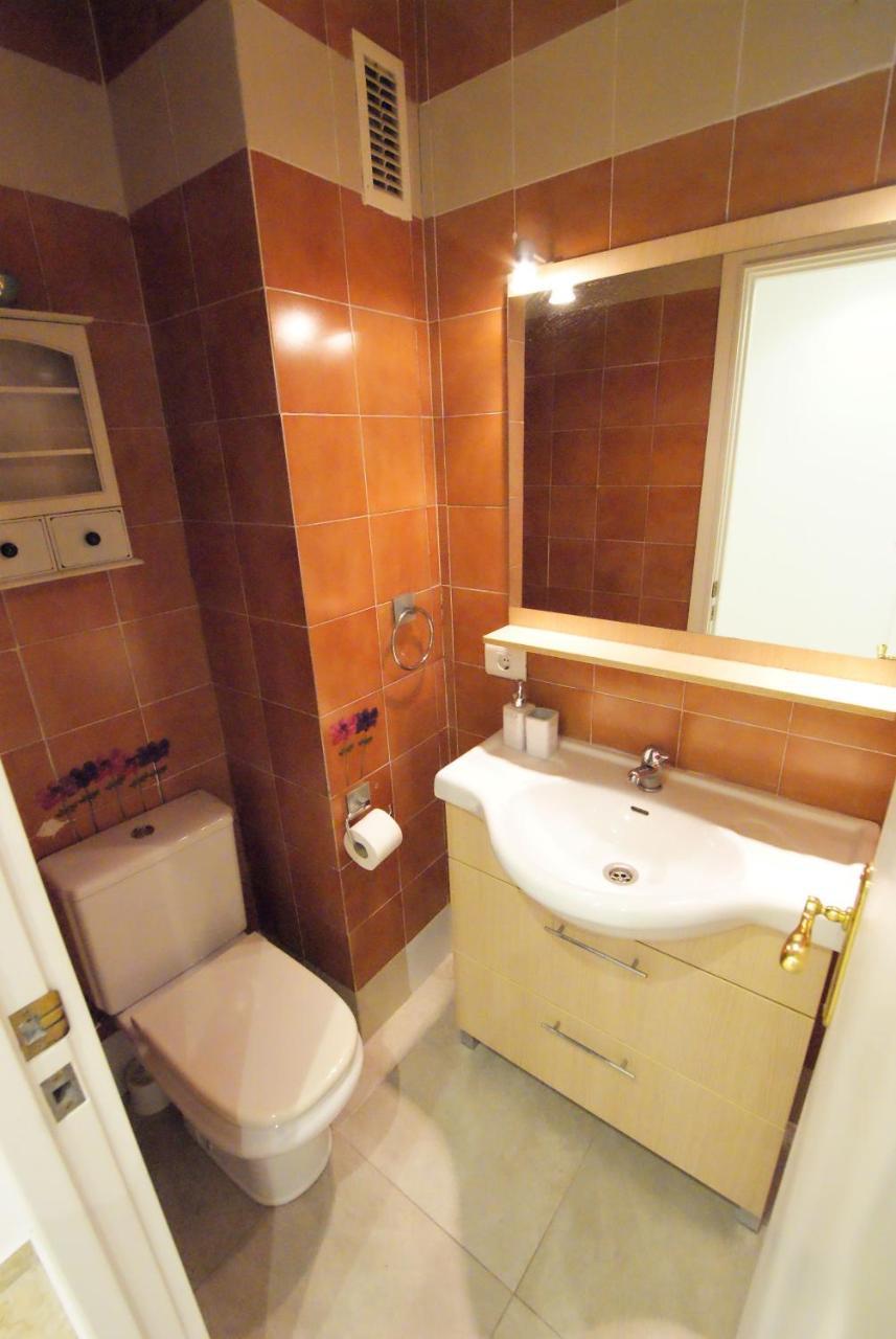 Ferienwohnung Lujoso Y Espacioso Piso En El Corazon De Alicante Con Hidromasaje Exterior foto
